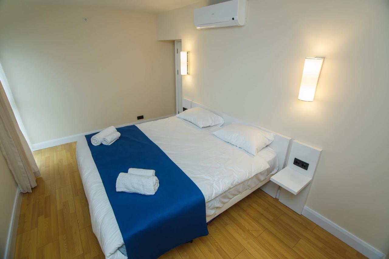 Orbi City Sea View Hotel Batumi Bagian luar foto